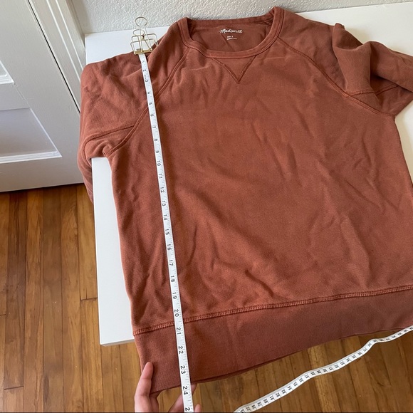 Madewell Garment-Dyed Crewneck Sweatshirt Burnt Umber - Picture 11 of 11